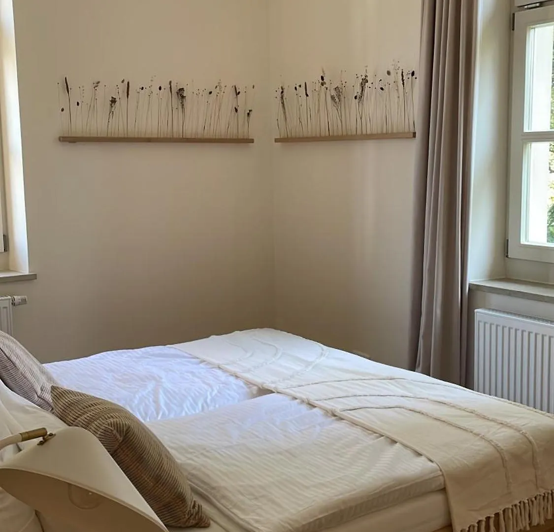Grosszuegig Und Super Zentral Apartment Regensburg