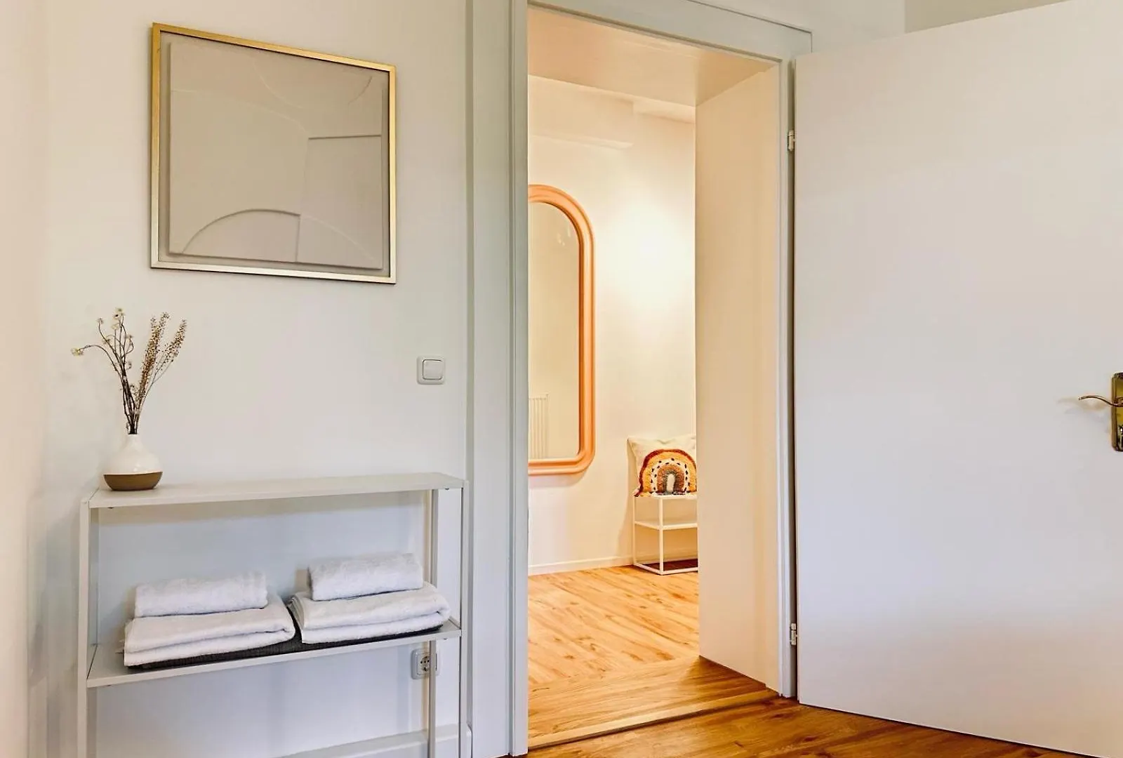 Apartment Ferienwohnung Grosszuegig Und Super Zentral Regensburg