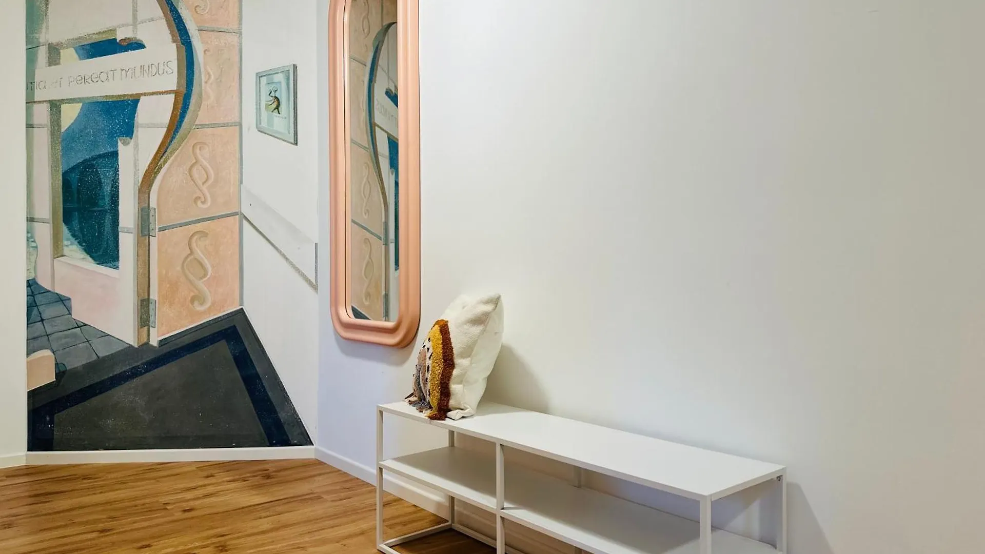 Ferienwohnung Grosszuegig Und Super Zentral Regensburg Apartment